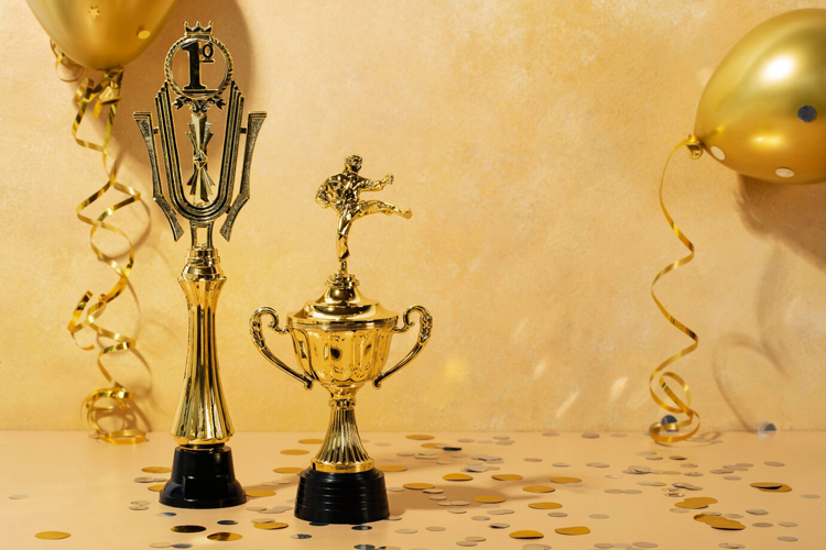 Cups & Trophy